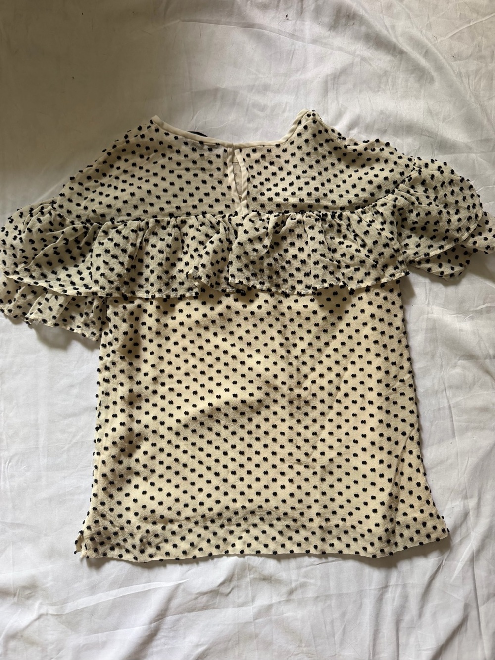 J Crew Silk Cotton Offwhite Raised Polka Dot Ruffles Blouse Womens Size 00 - Picture 2 of 7